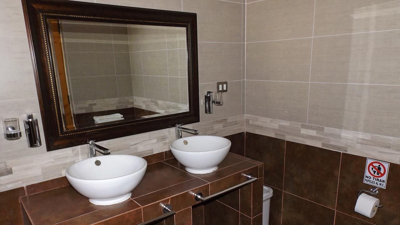 סנטה קרוז La Perla Hotel מראה חיצוני תמונה